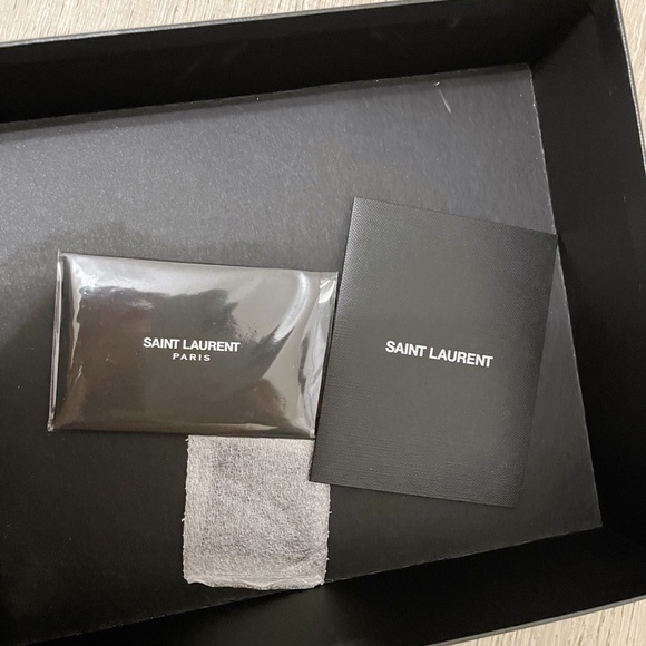 AUTHENTIC SAINT LAURENT KATE MEDIUM IN GRAIN BAG - Picture 6 of 11